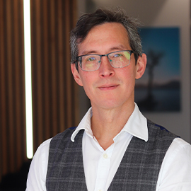 Dr Adrian Sie